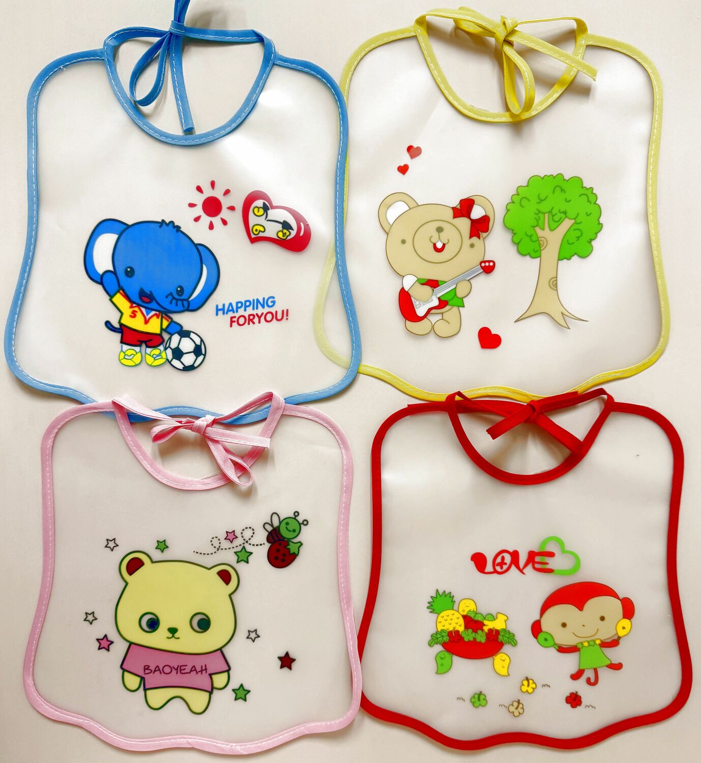 Арт 1309 Нагрудник на завязках ПВХ 23*24 см